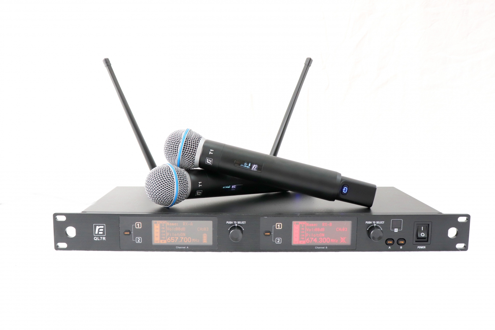 RFIntell QL7R/T1-B 720,500-754,000 МГц 2-канальная радиосистема с 2-мя ручными микрофонами в Орске