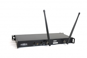 RFIntell QL7R/T1-B 720,500-754,000 МГц 2-канальная радиосистема с 2-мя ручными микрофонами в Орске